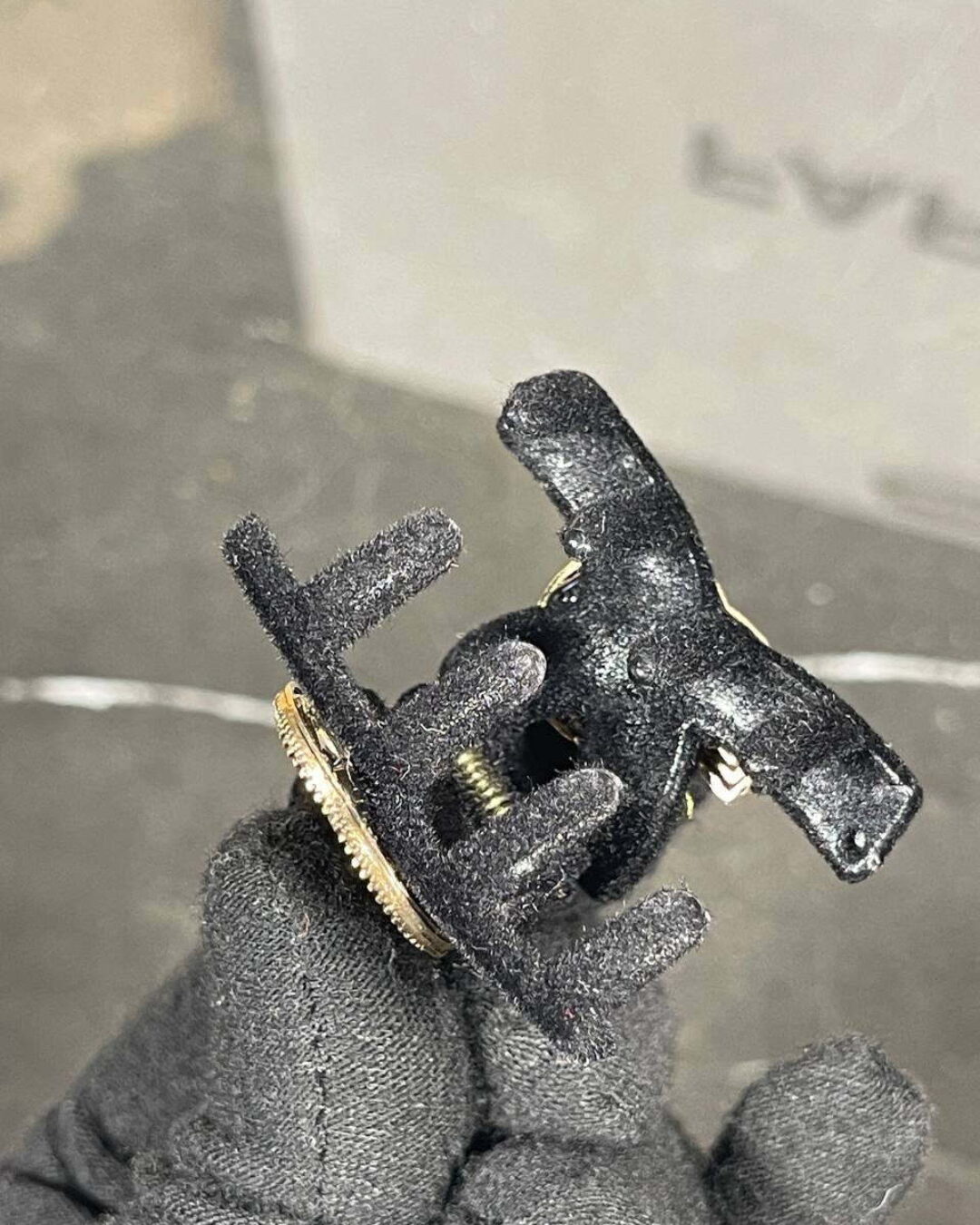 Заколка Gucci — изображение 4