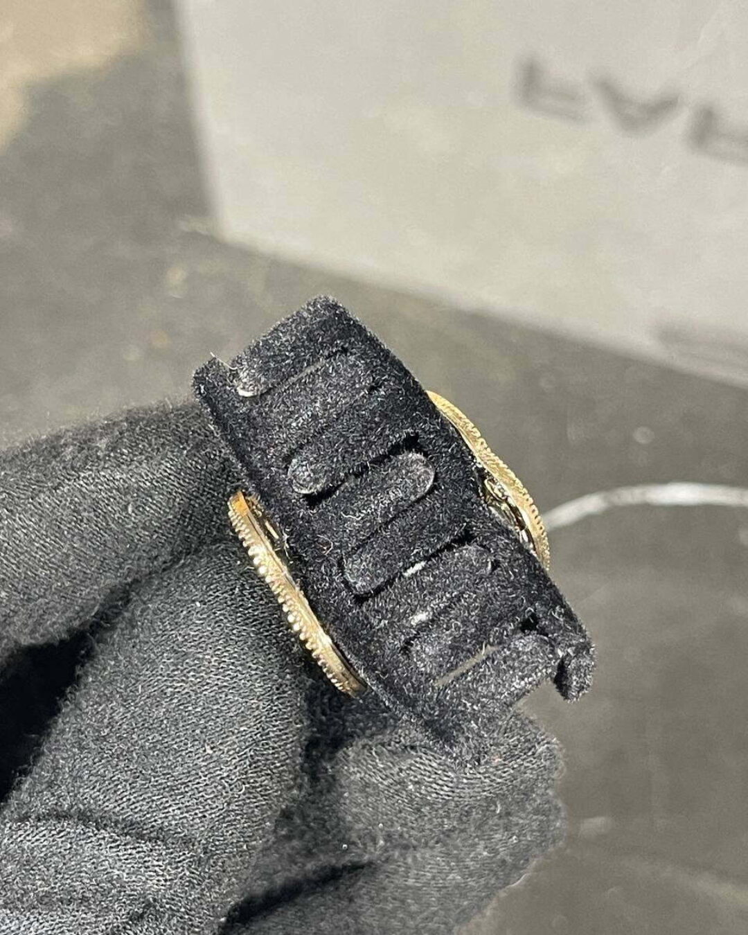 Заколка Gucci — изображение 5