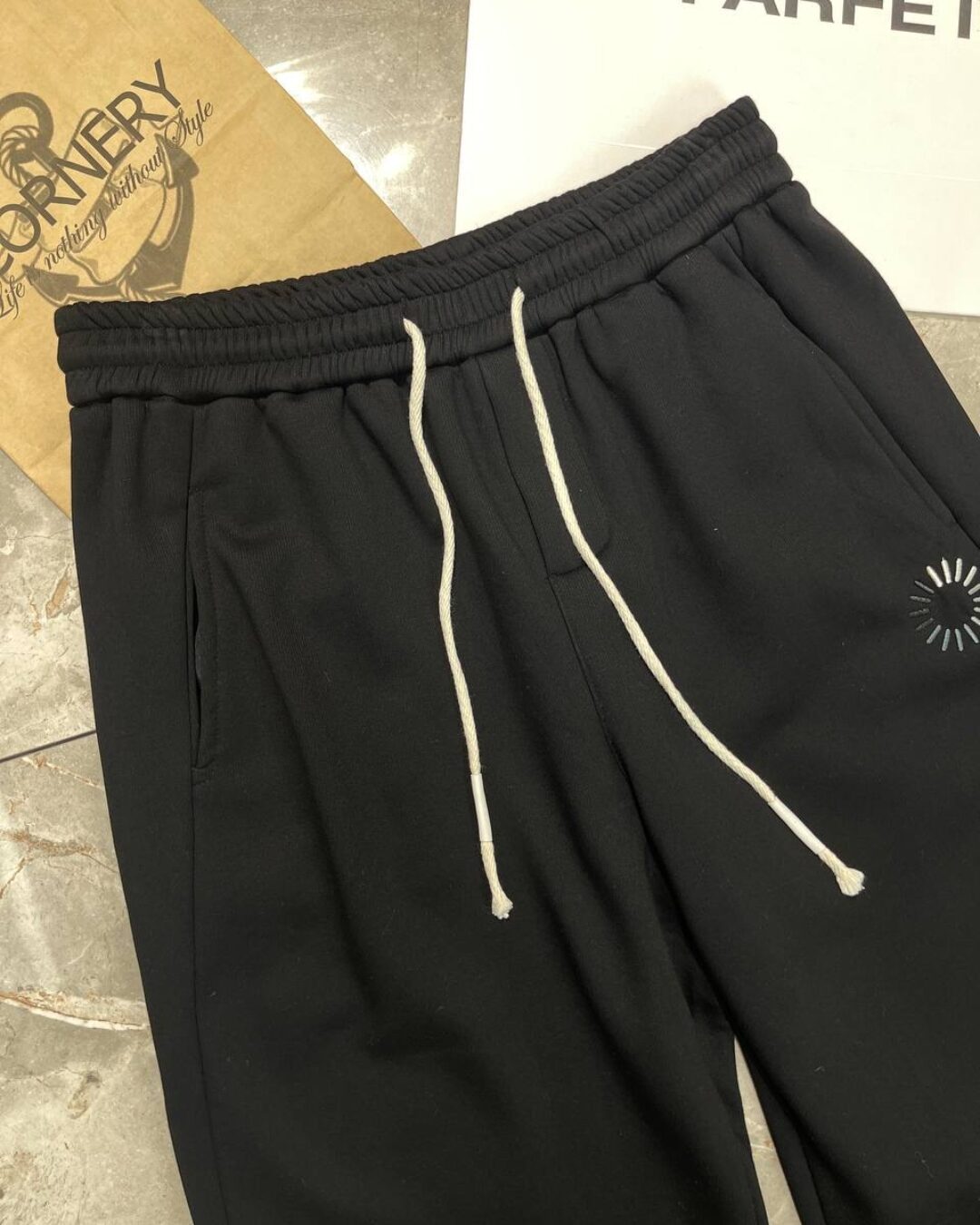 Спортивные Штаны Balenciaga — изображение 3