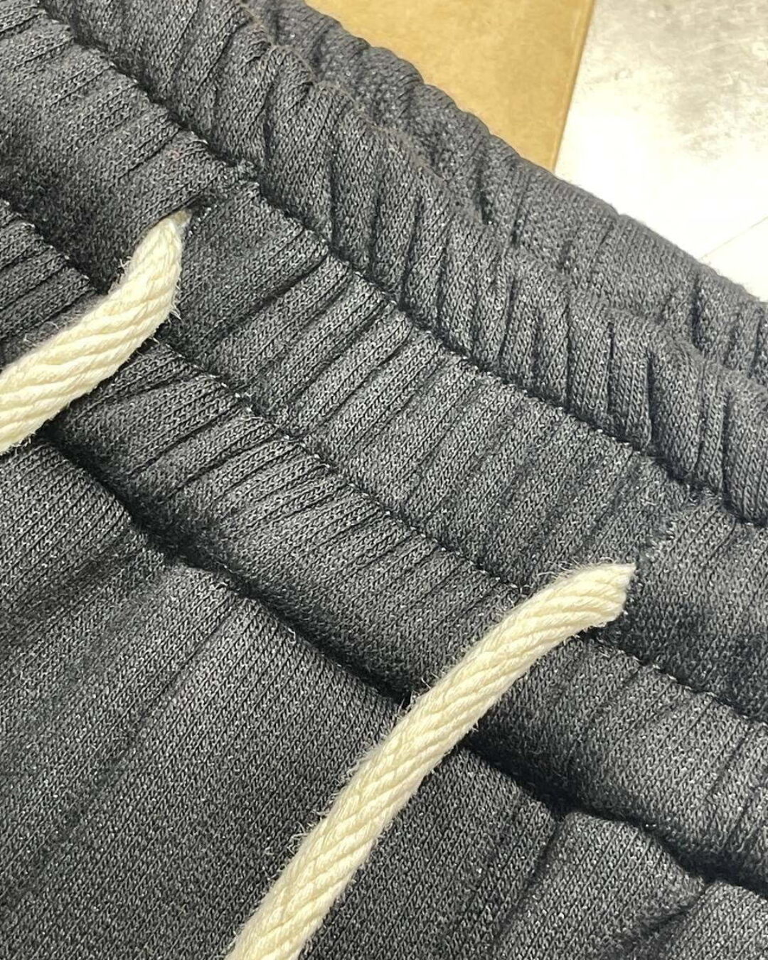 Спортивные Штаны Balenciaga — изображение 8