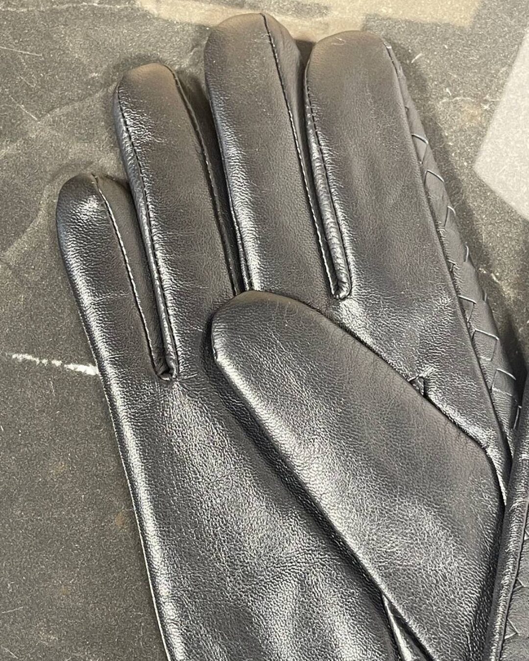 Перчатки Bottega Veneta — изображение 5