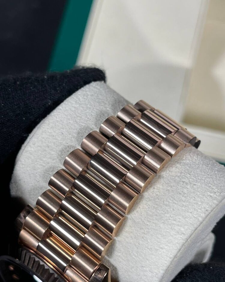 Часы Rolex Day-Date — фото 6