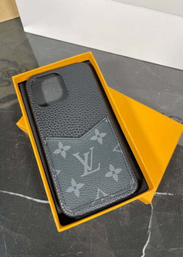 Чехол Louis Vuitton (IPhone 15 Pro Max)