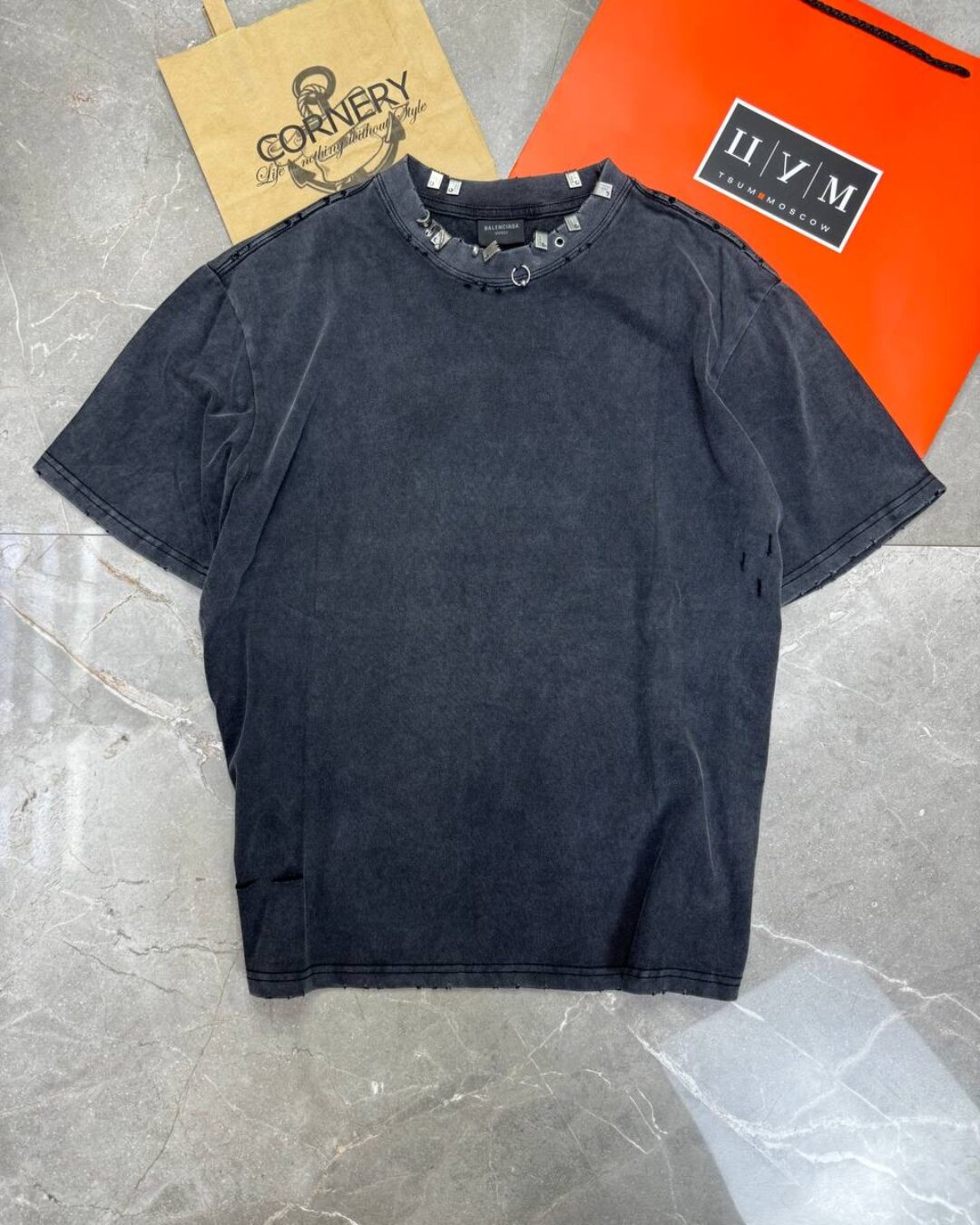 Футболка Balenciaga — изображение 2