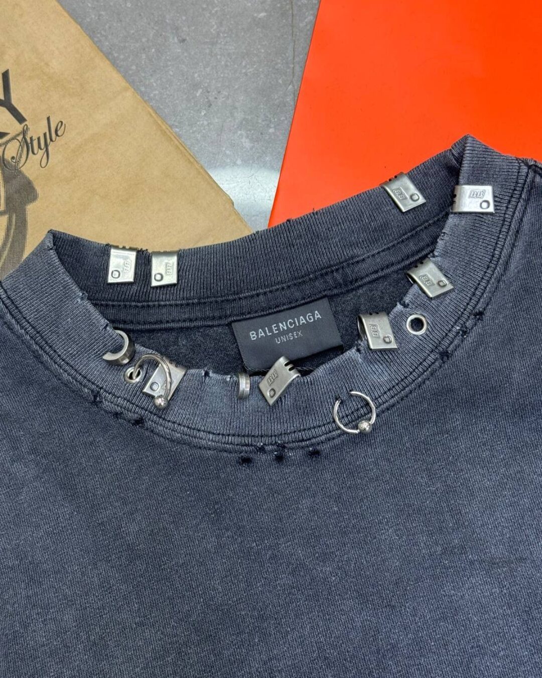 Футболка Balenciaga — изображение 4