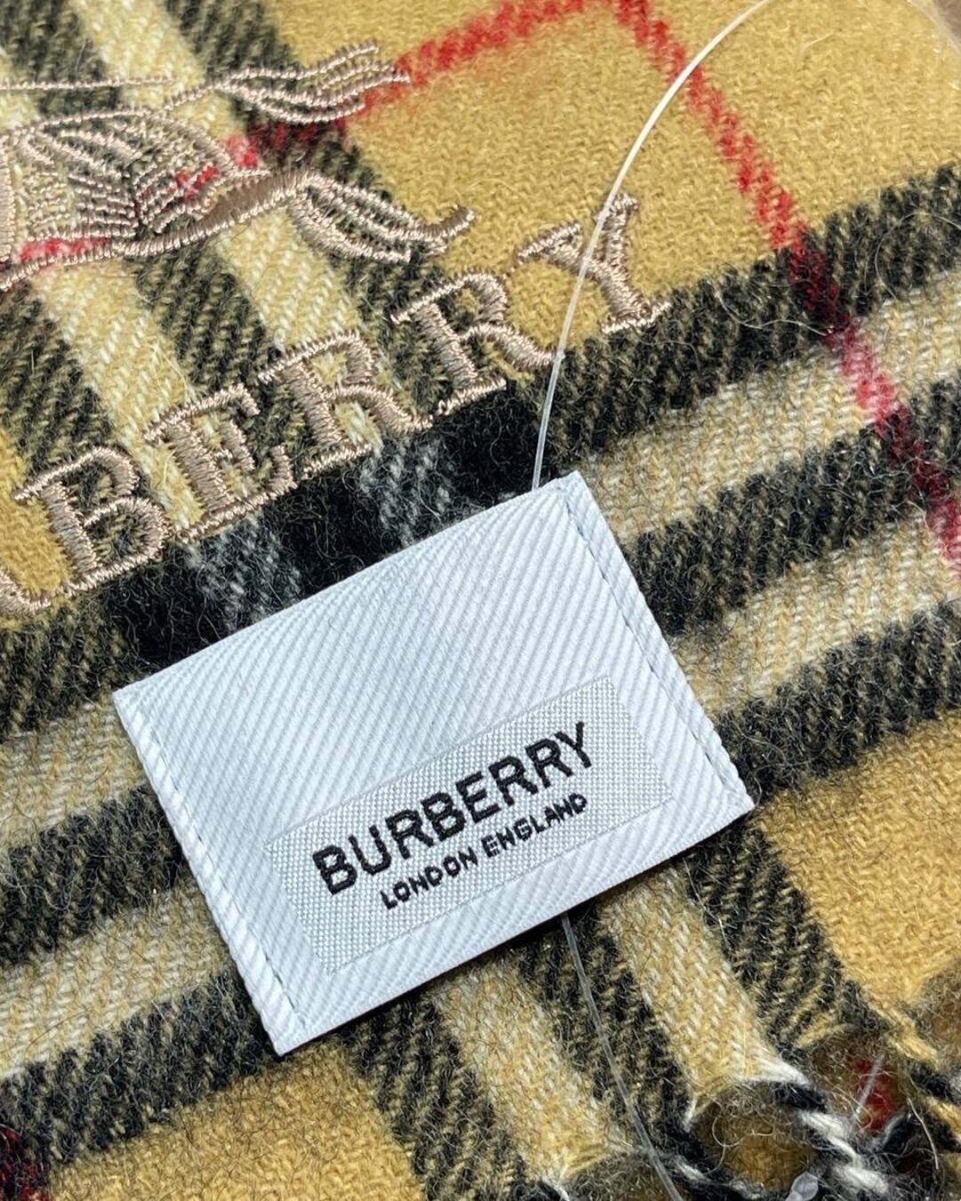 Шарф Burberry — изображение 3