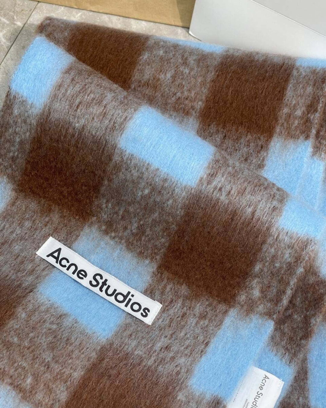 Шарф Acne Studios — изображение 6