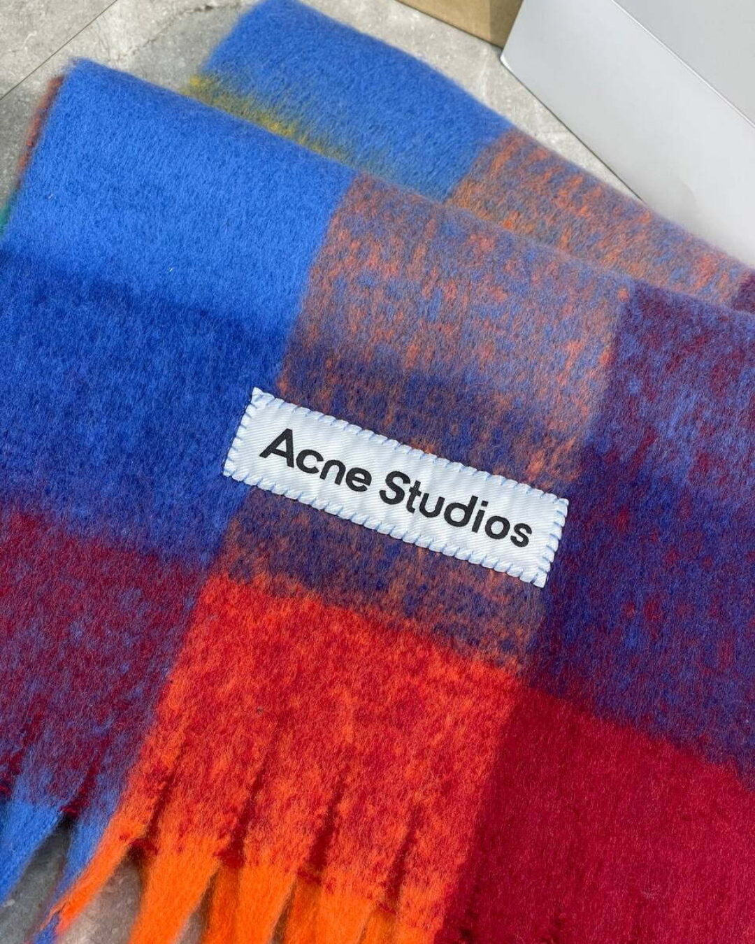 Шарф Acne Studios — изображение 5