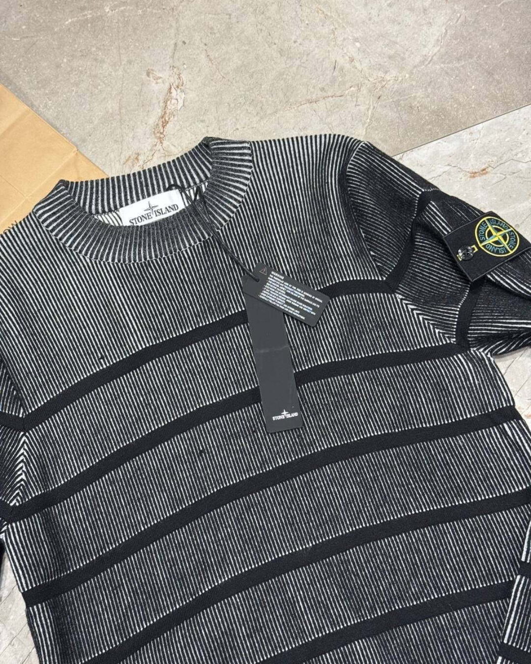 Свитер Stone Island — изображение 4