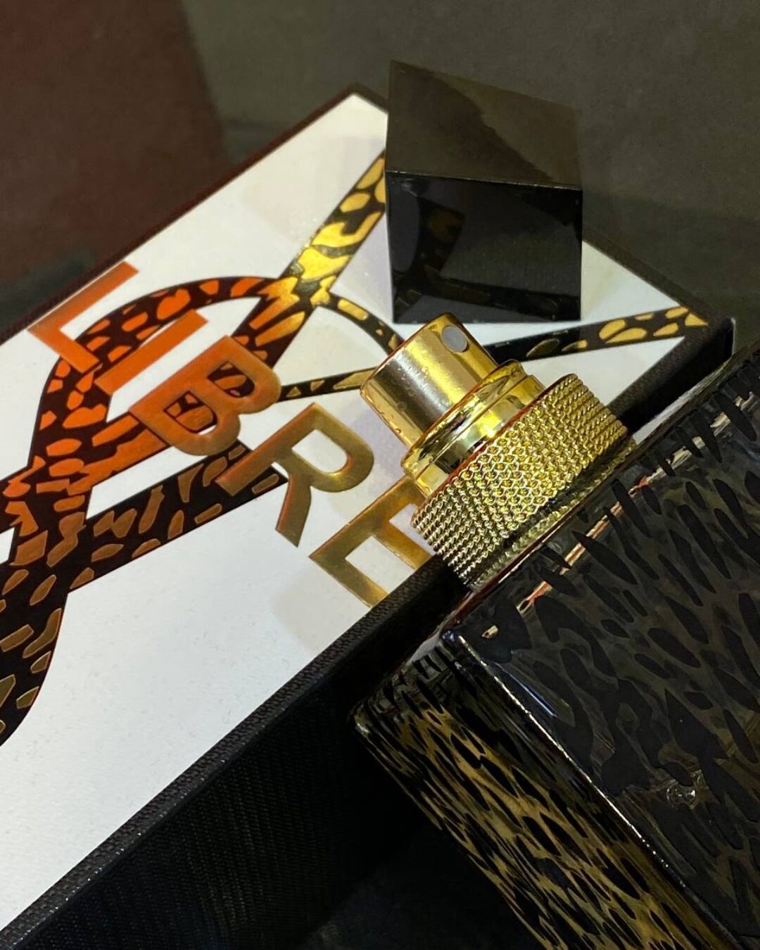 Парфюм Saint Laurent — изображение 6