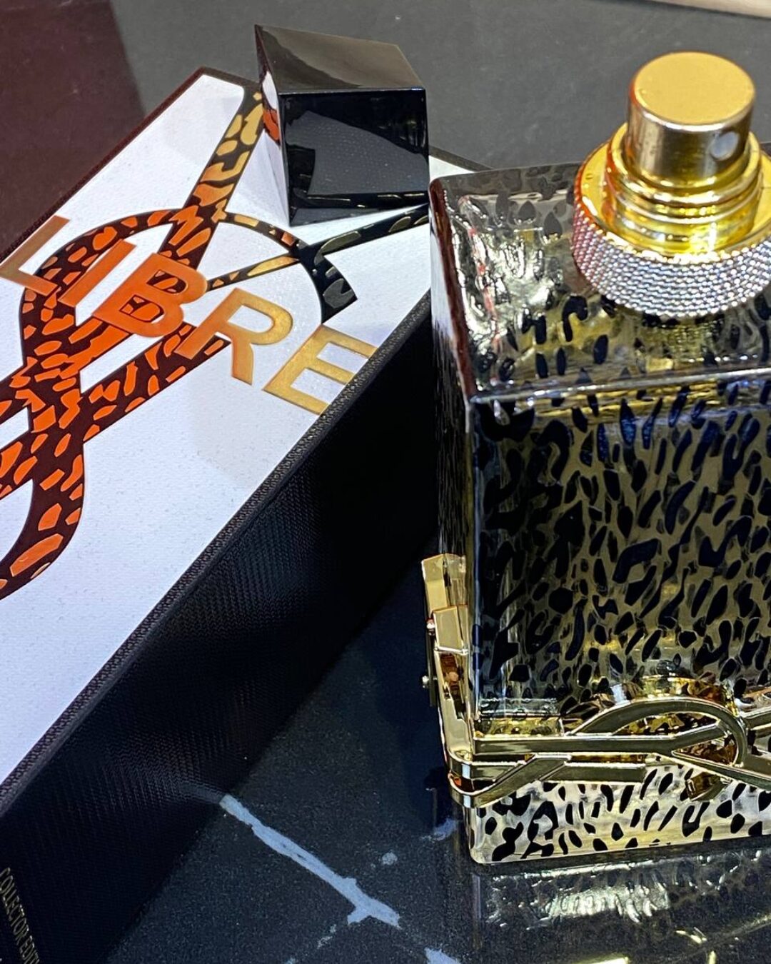 Парфюм Saint Laurent — изображение 8