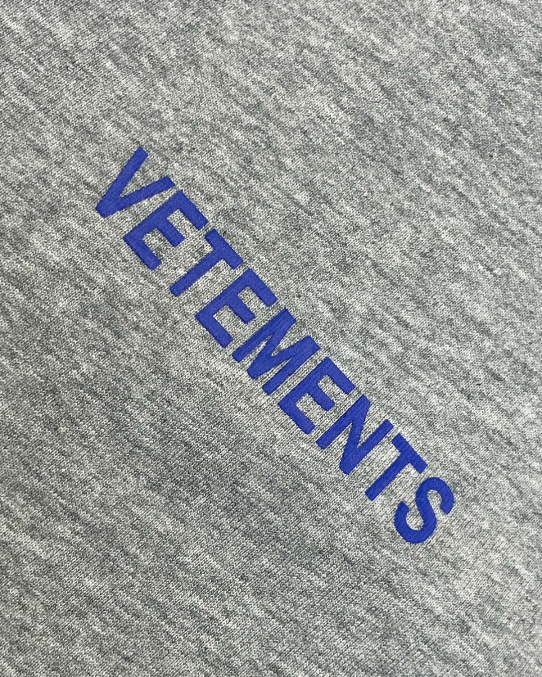 Кофта Vetements — изображение 5