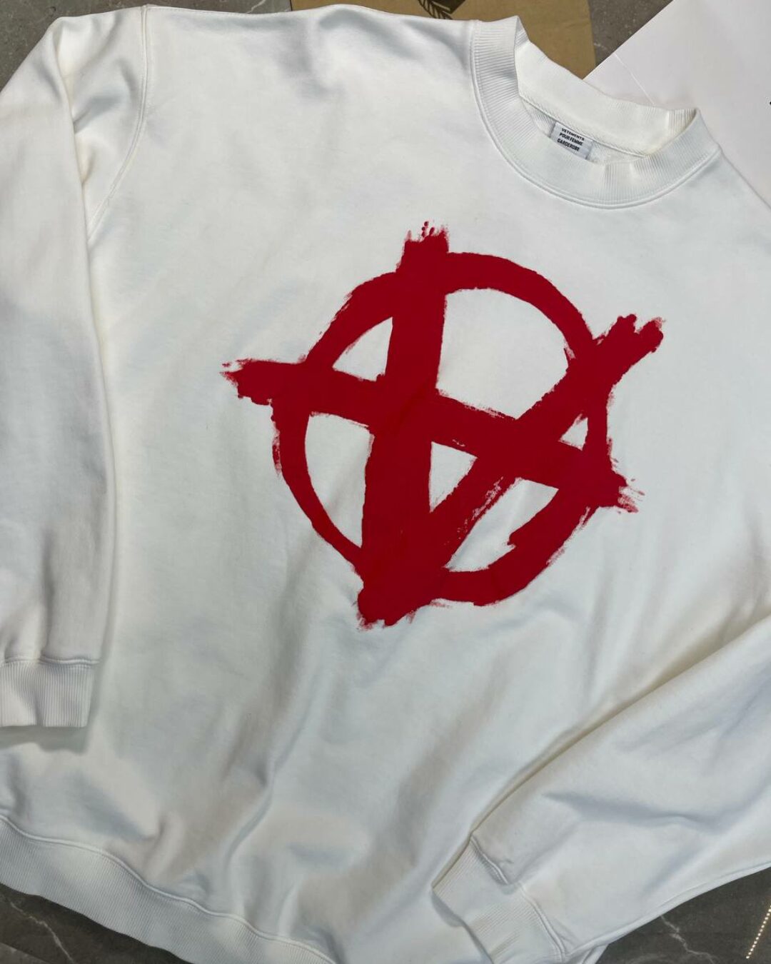 Кофта Vetements — изображение 5