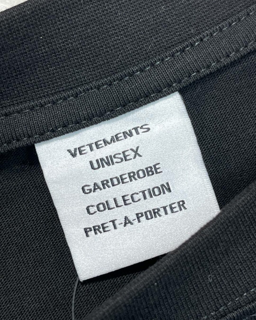 Футболка Vetements — изображение 5