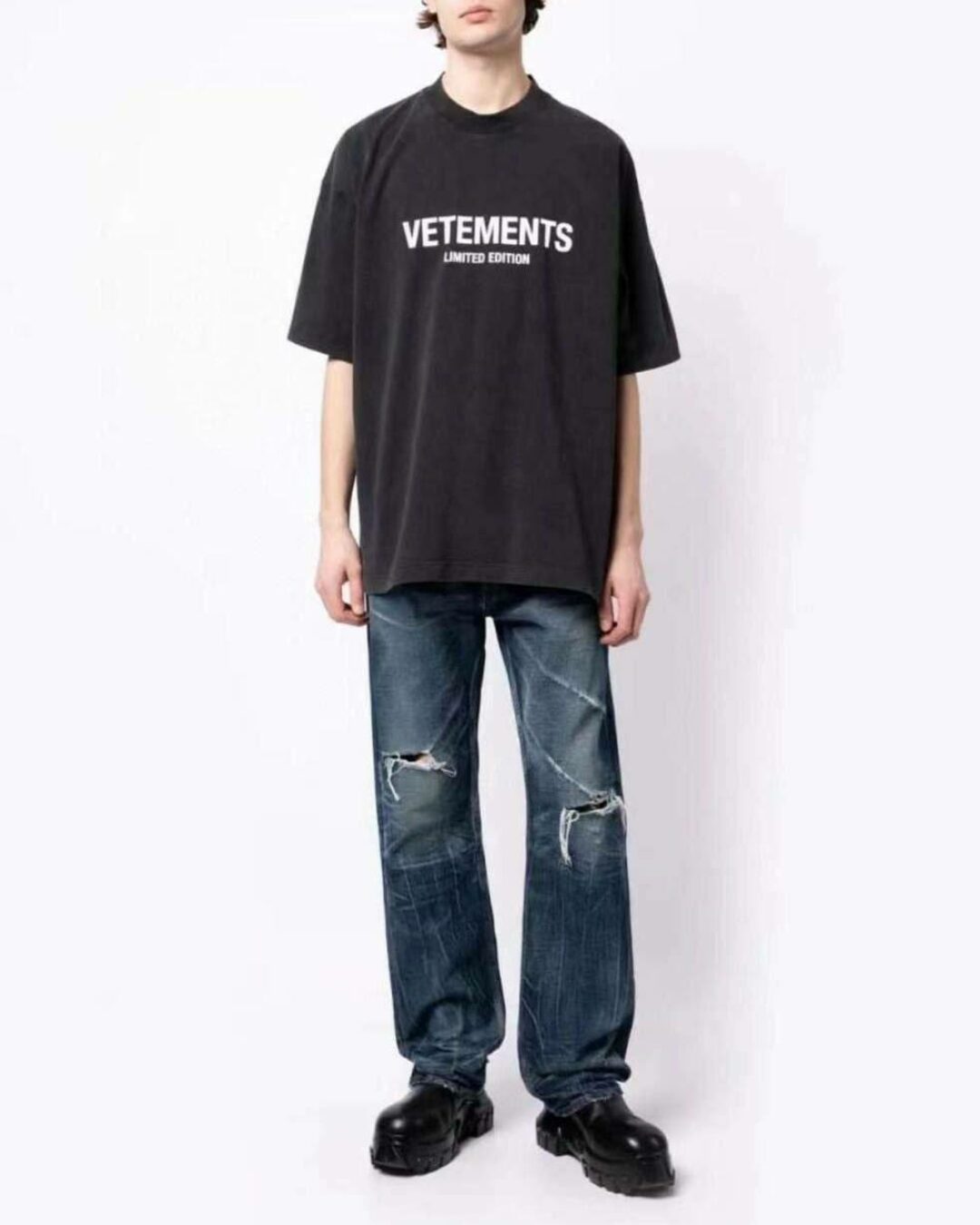 Футболка Vetements