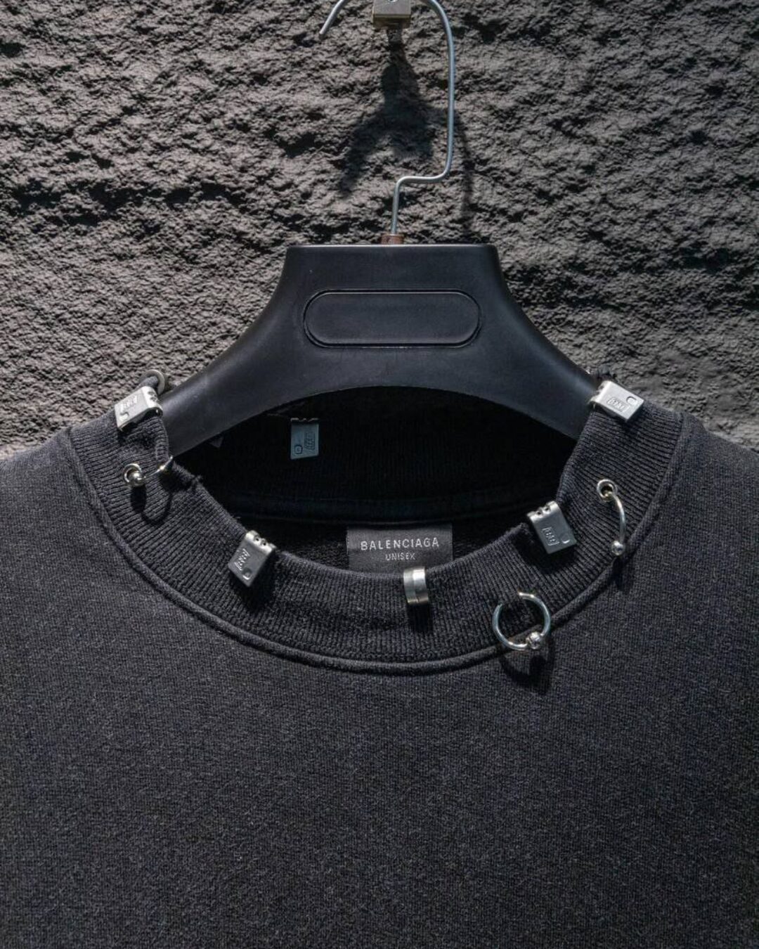 Кофта Balenciaga — изображение 7