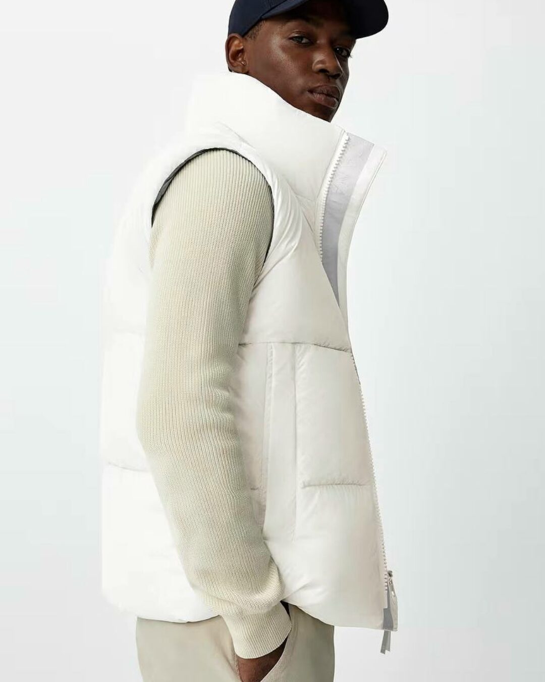 Жилет Canada Goose — изображение 4