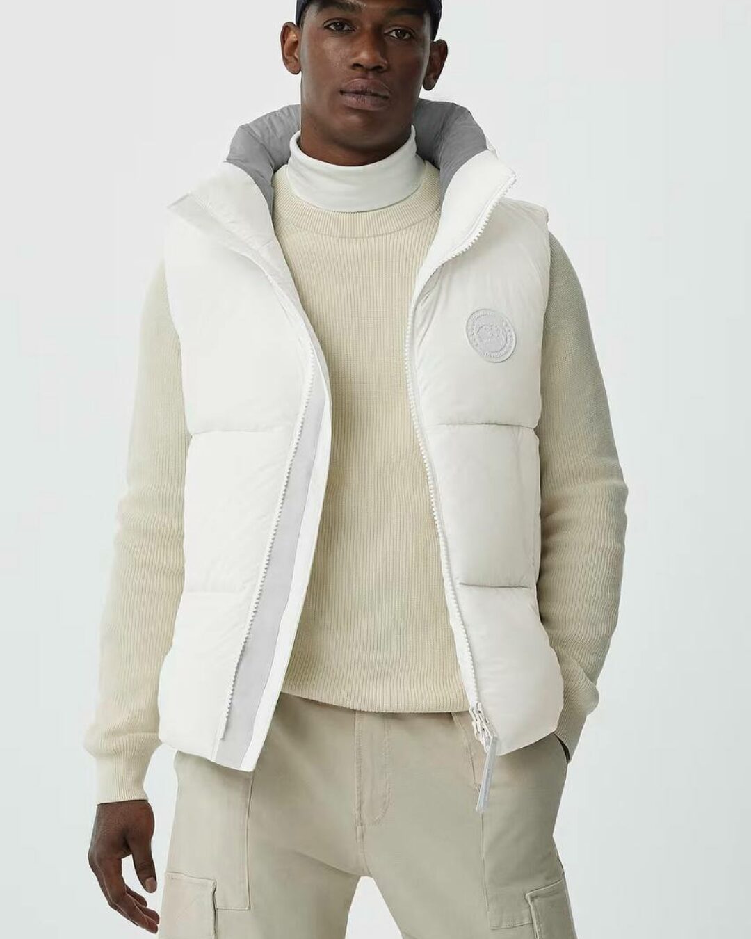 Жилет Canada Goose — изображение 3