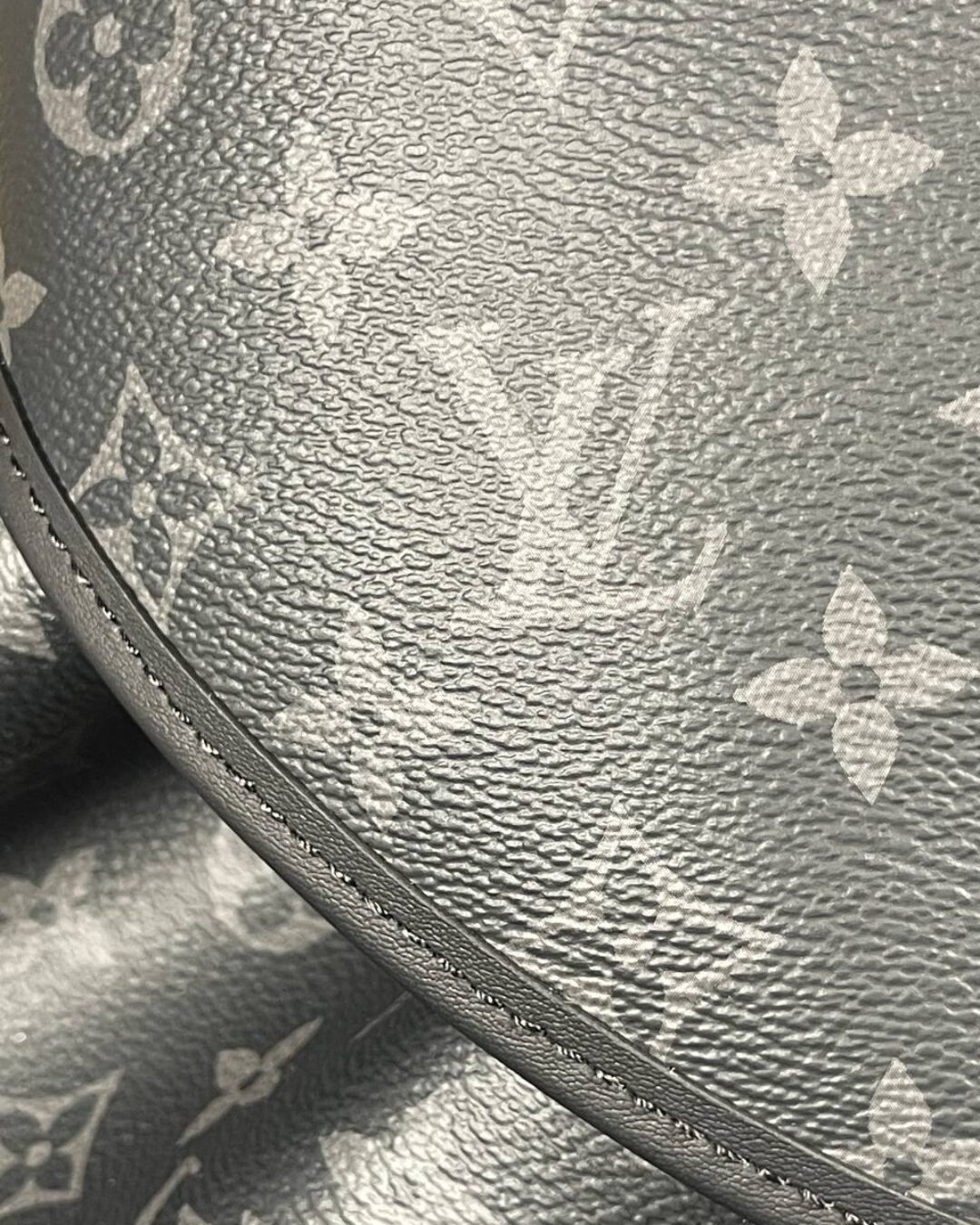 Рюкзак Louis Vuitton — изображение 8