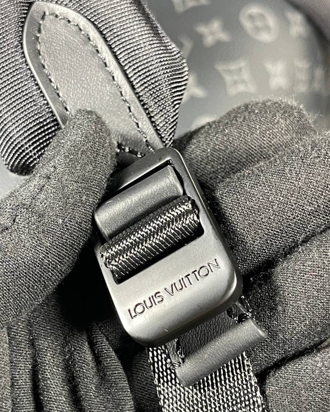 Рюкзак Louis Vuitton — изображение 9