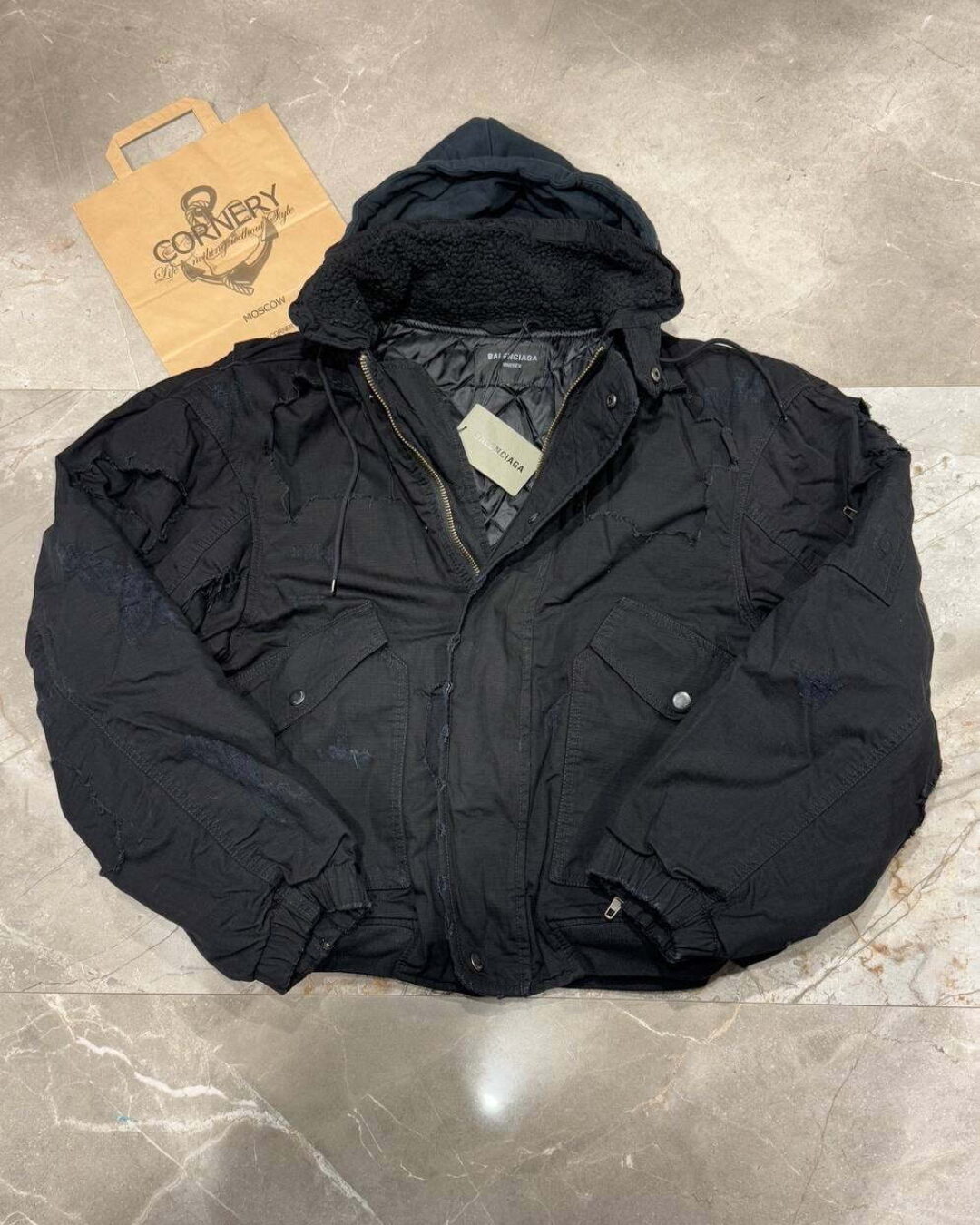 Куртка Balenciaga — изображение 5