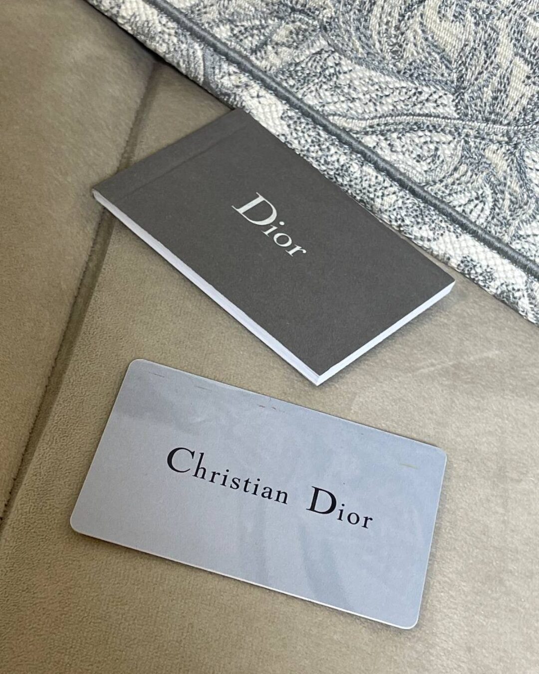 Сумка Dior Book Tote — изображение 3