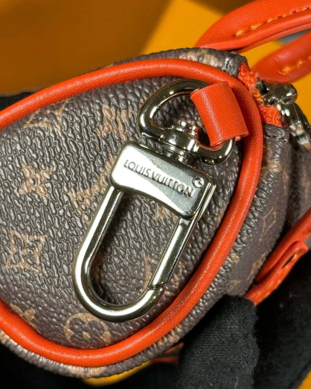 Ключница Louis Vuitton — изображение 5