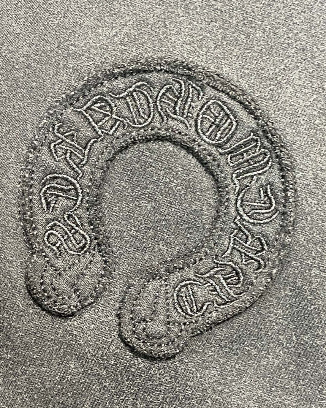 Спортивные штаны Chrome Hearts — изображение 7