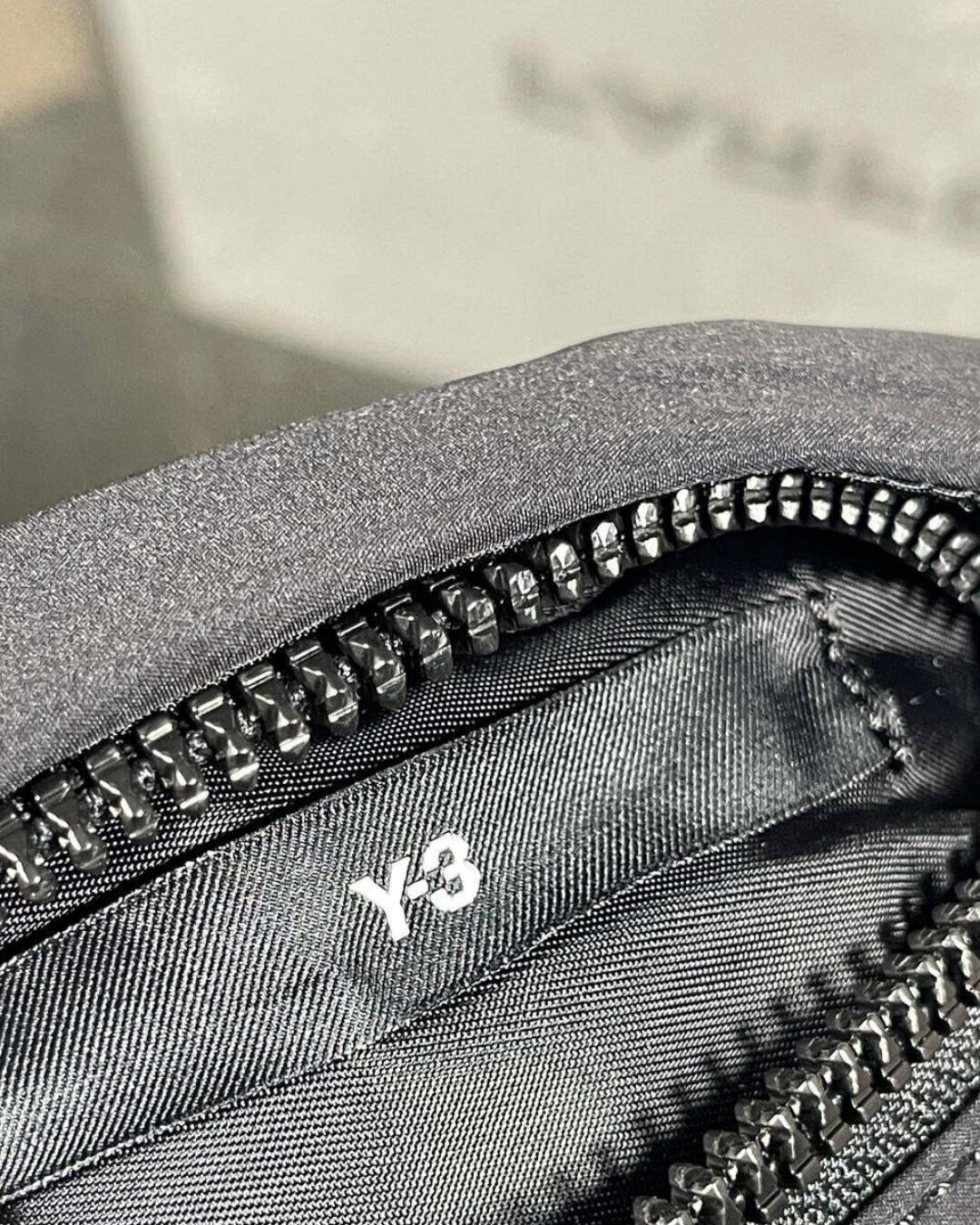 Сумка Y-3 — изображение 6