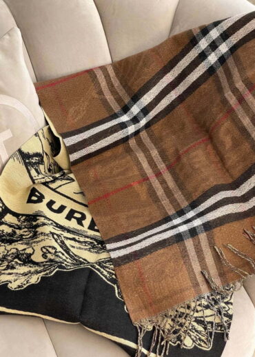 Шарф Burberry