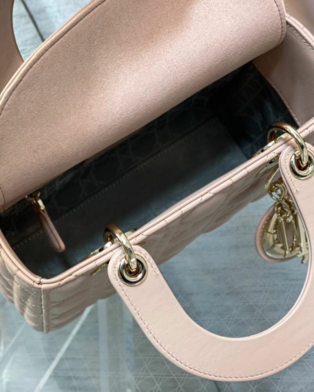 Сумка Lady Dior — изображение 7