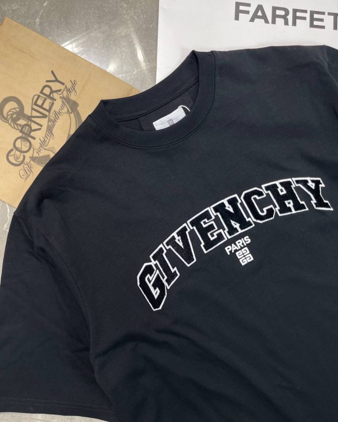 Футболка Givenchy — изображение 3