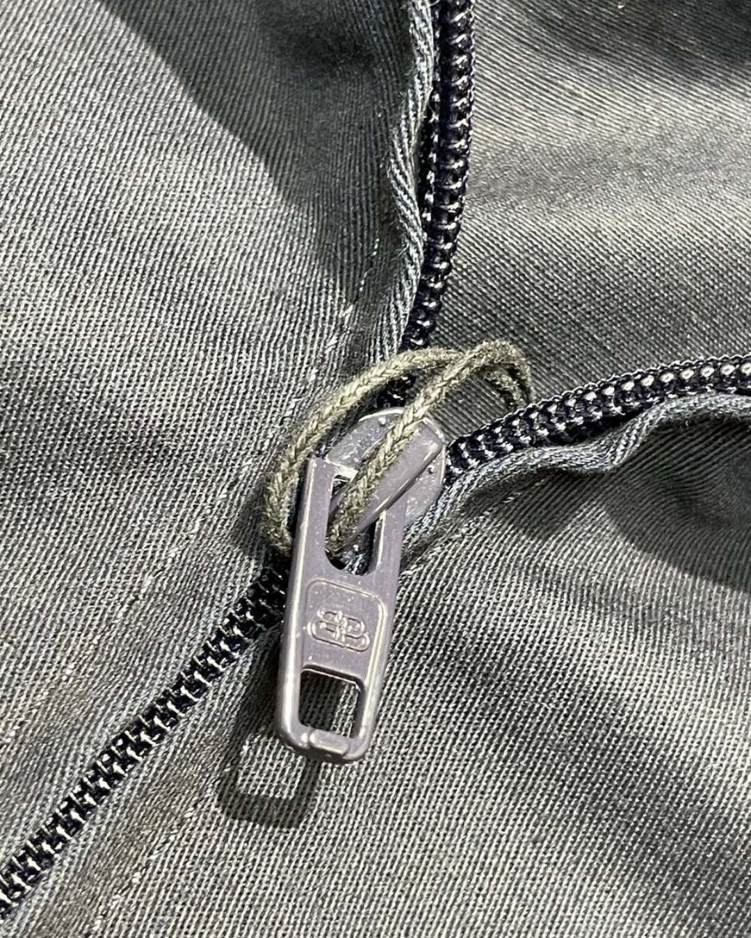 Ветровка Balenciaga — изображение 6