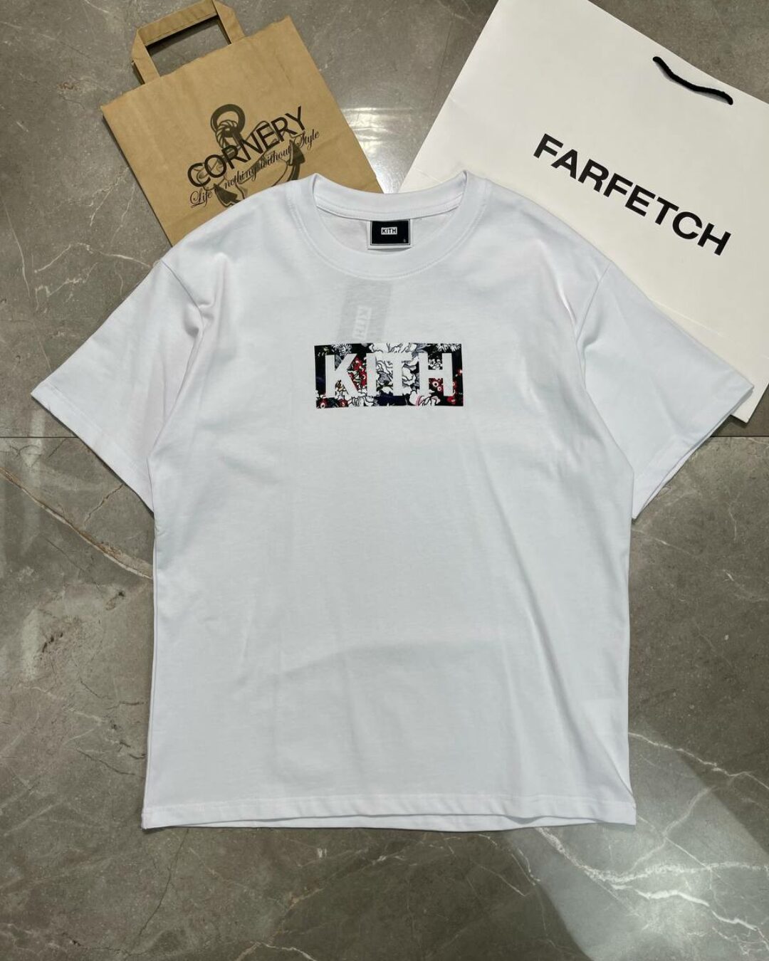 Футболка Kith
