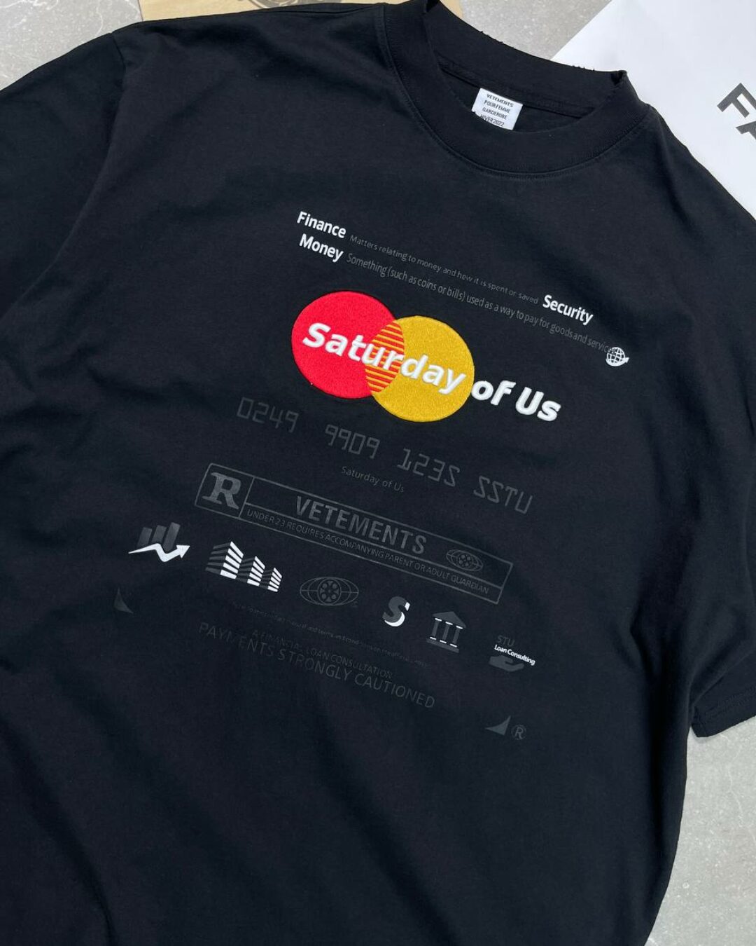 Футболка Vetements Mastercard — изображение 5
