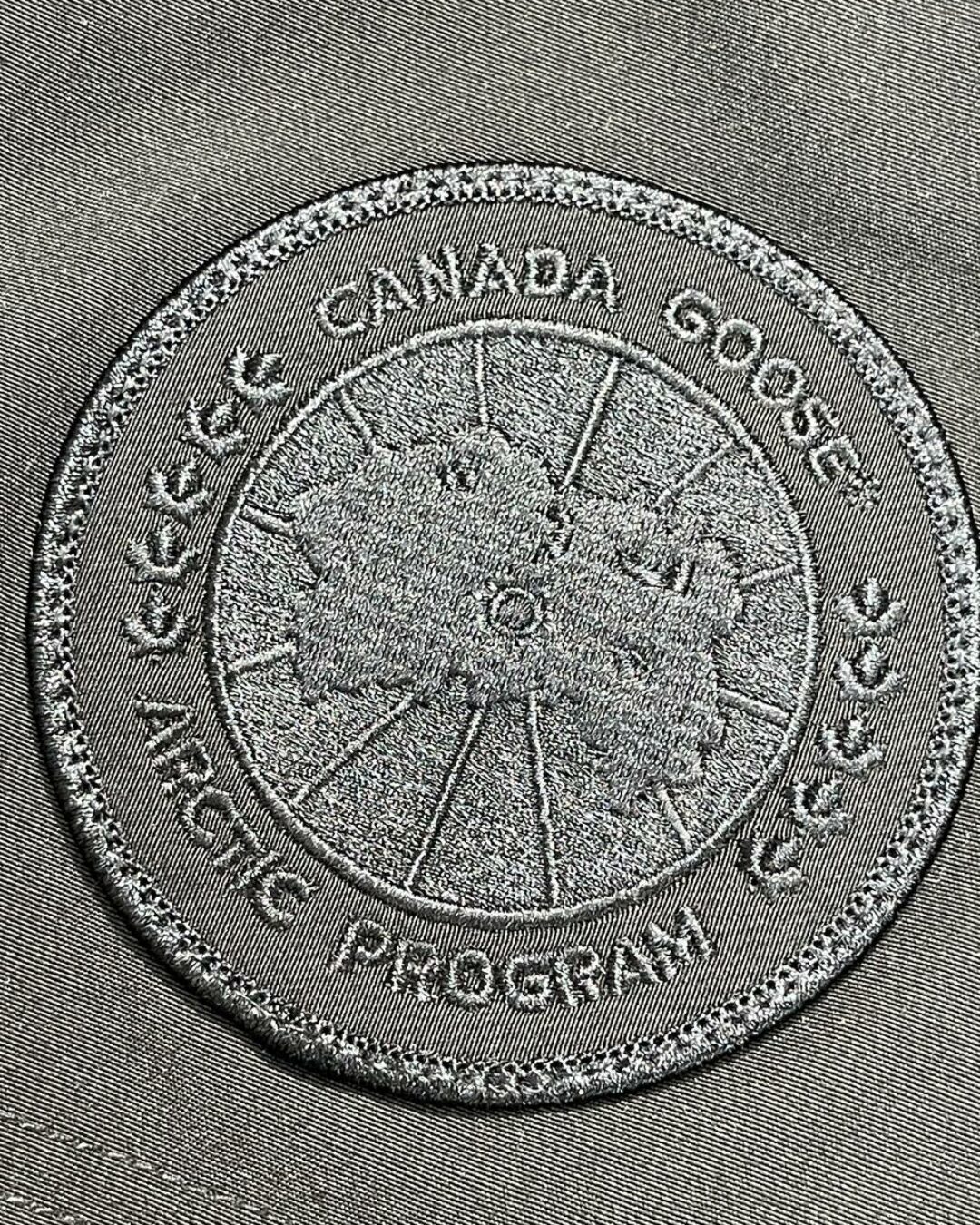 Куртка Canada Goose — изображение 6