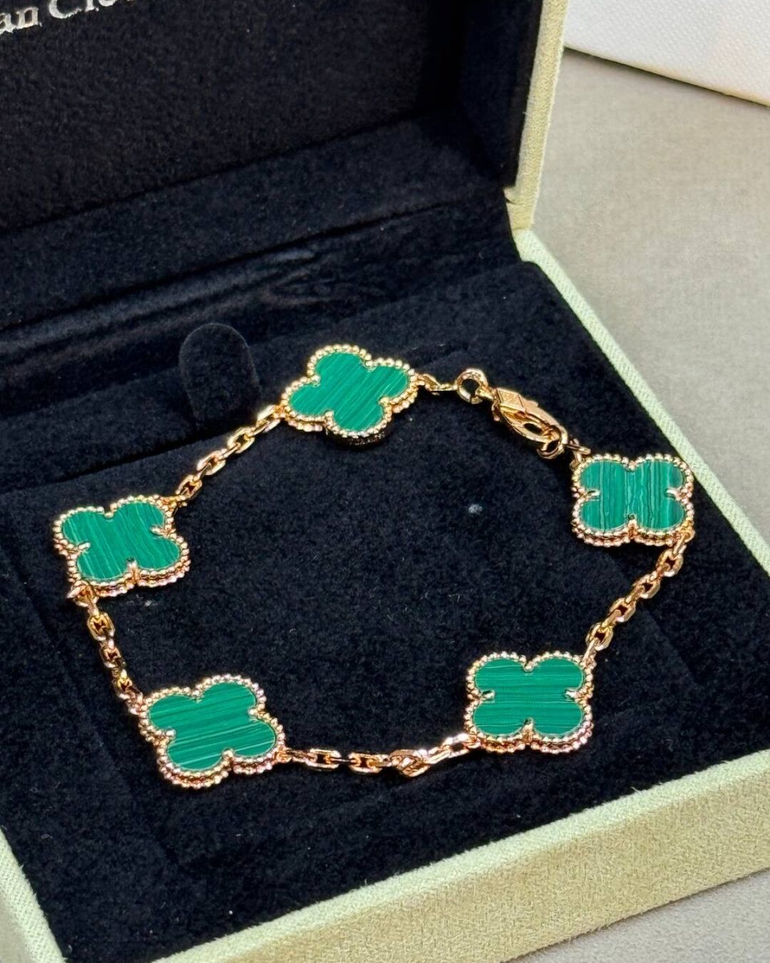 Браслет Van Cleef & Arpels Vintage Alhambra (Gold/Green) — изображение 10