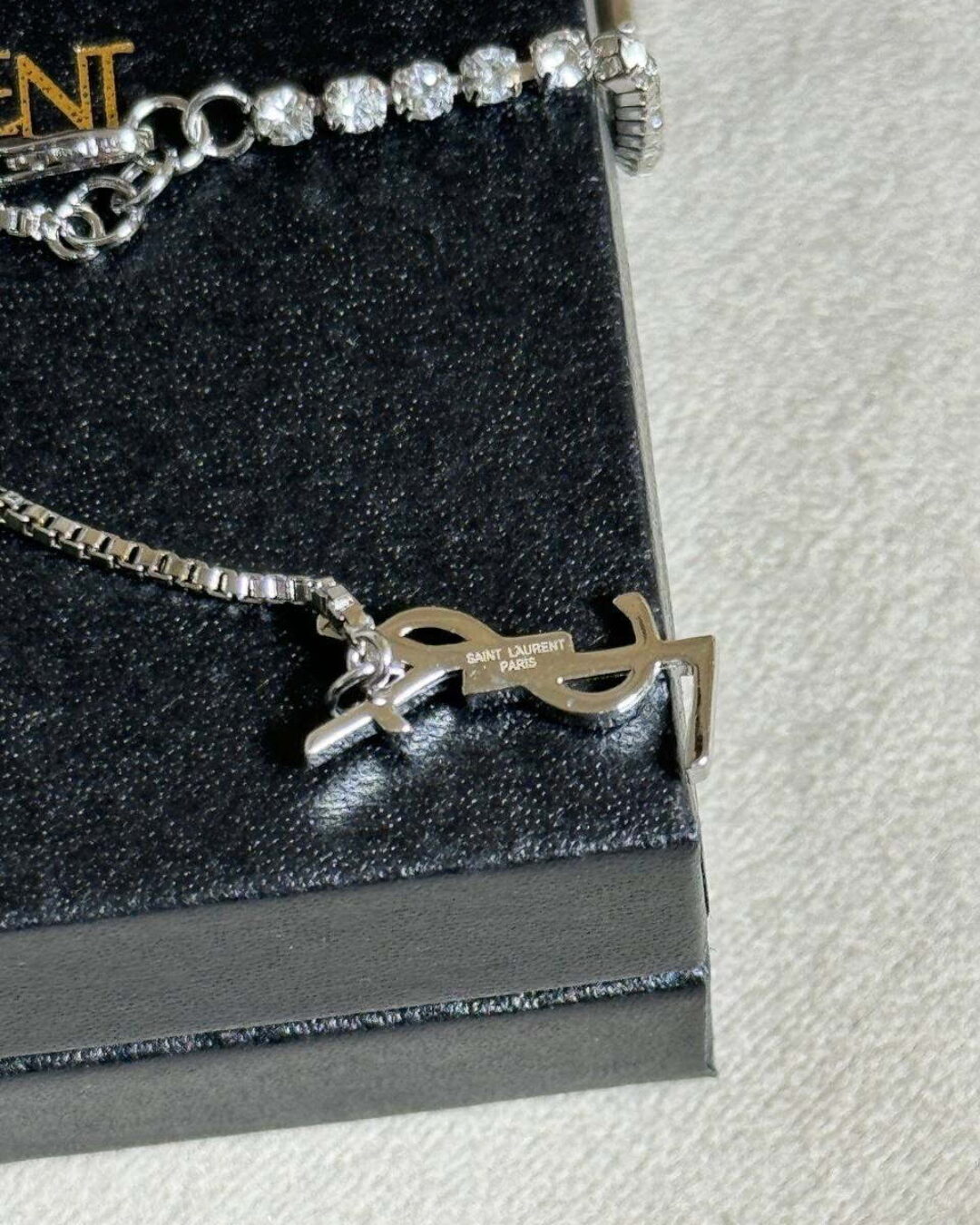 Колье Yves Saint Laurent — изображение 3