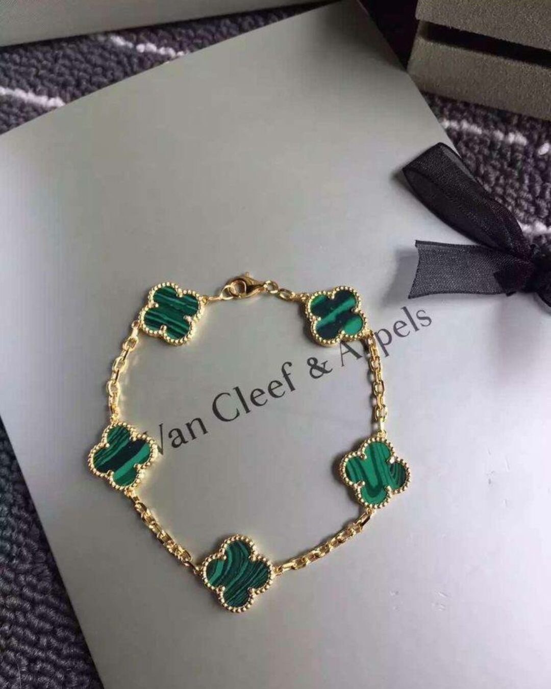 Браслет Van Cleef & Arpels Vintage Alhambra — изображение 2