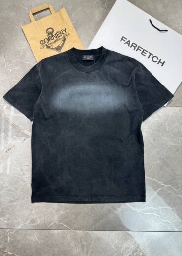 Футболка Balenciaga