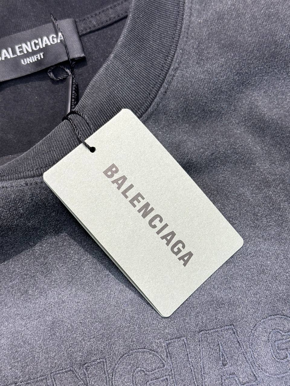 Футболка Balenciaga — фото 6