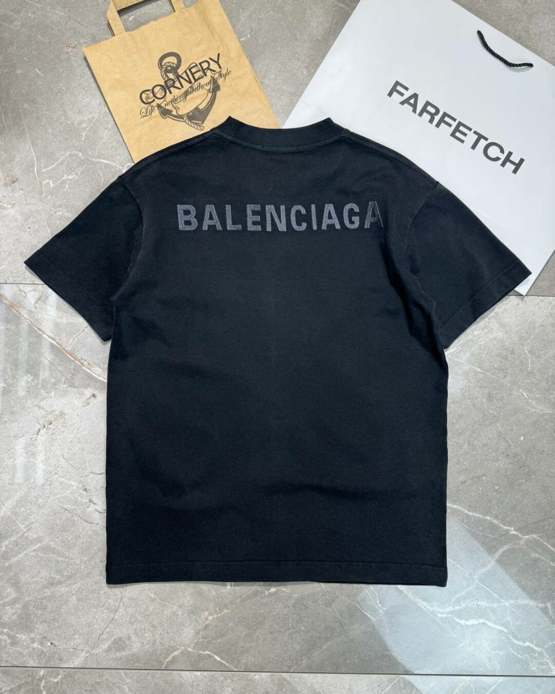 Футболка Balenciaga — изображение 2