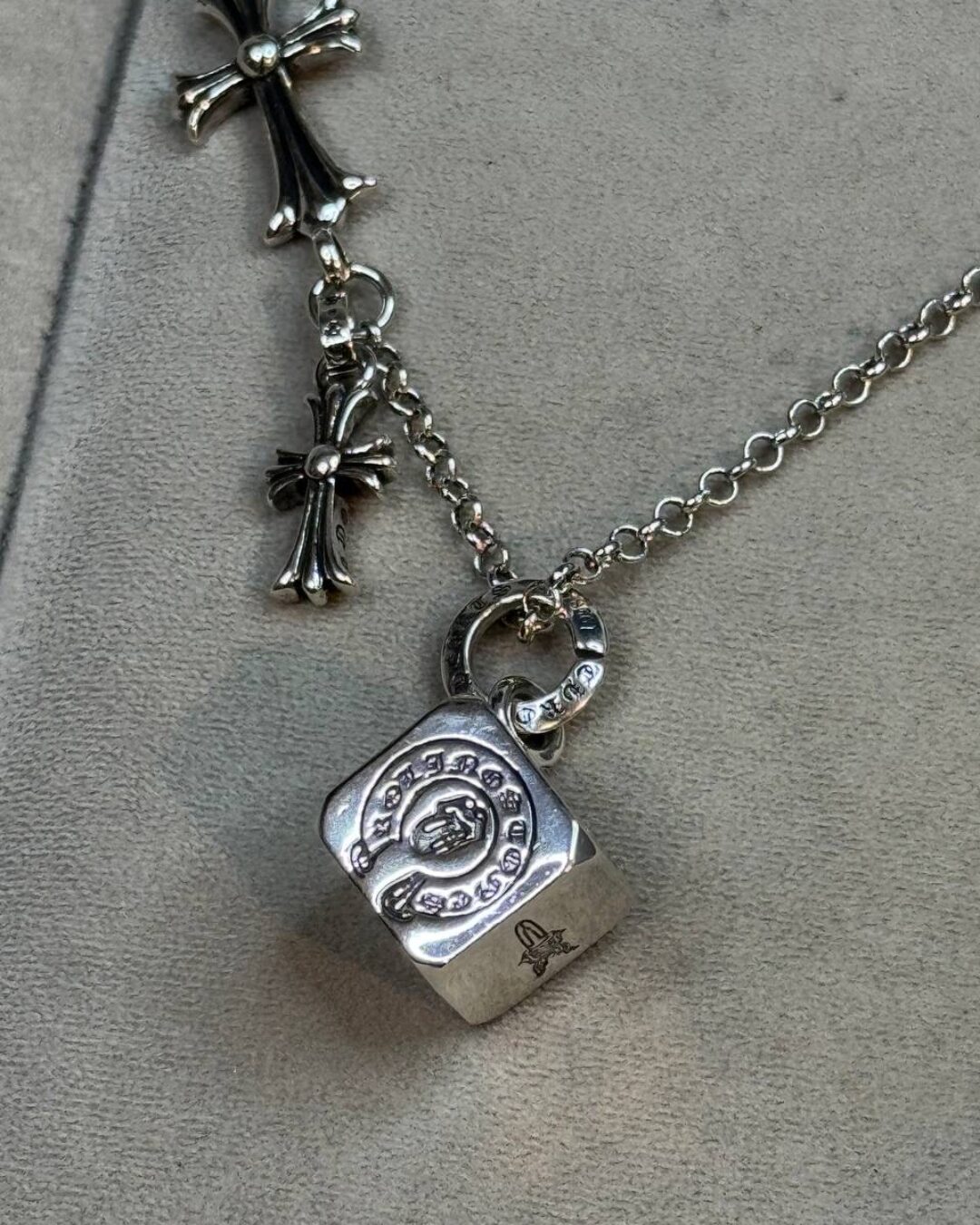 Колье Chrome Hearts — изображение 2
