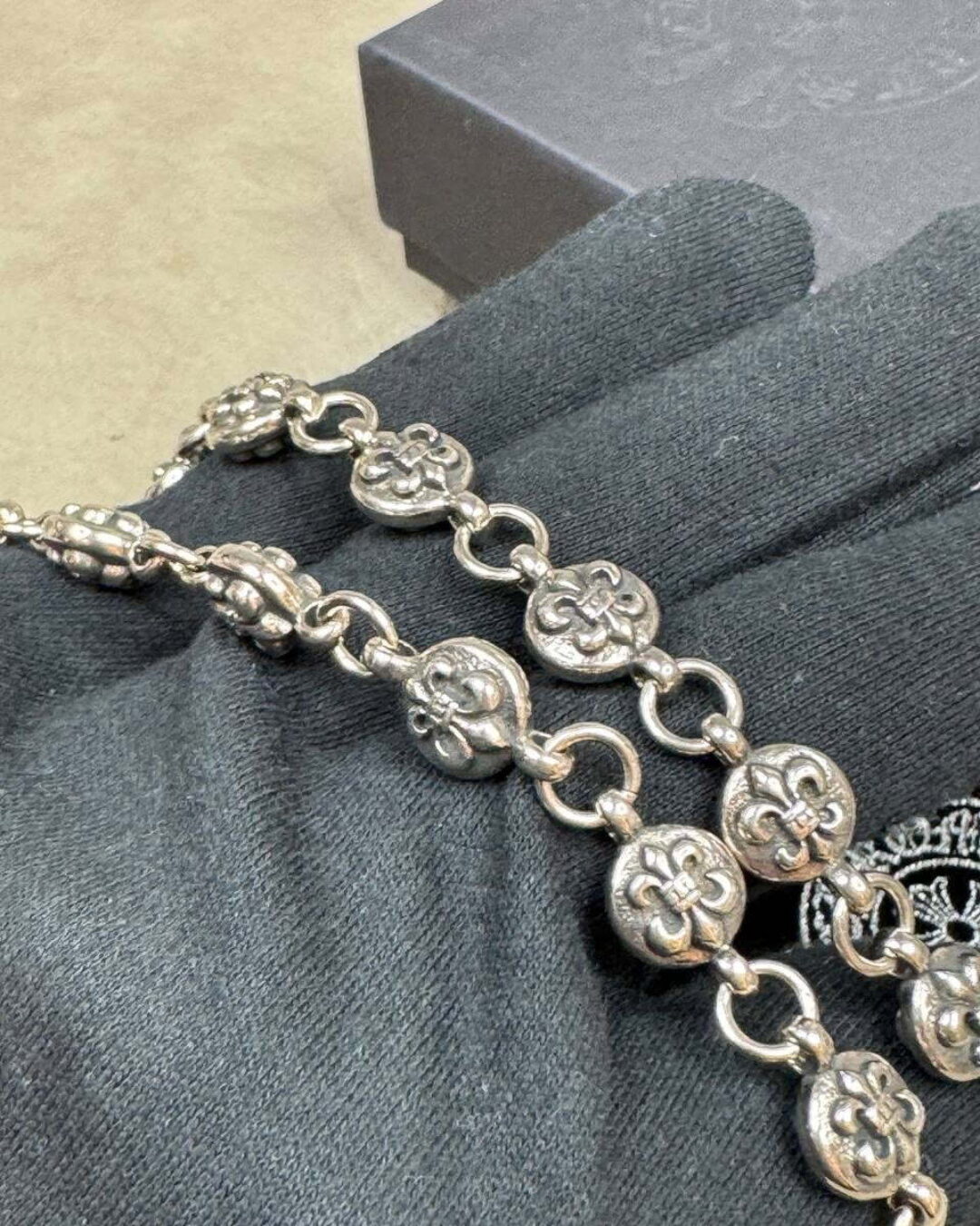 Колье Chrome Hearts — изображение 3