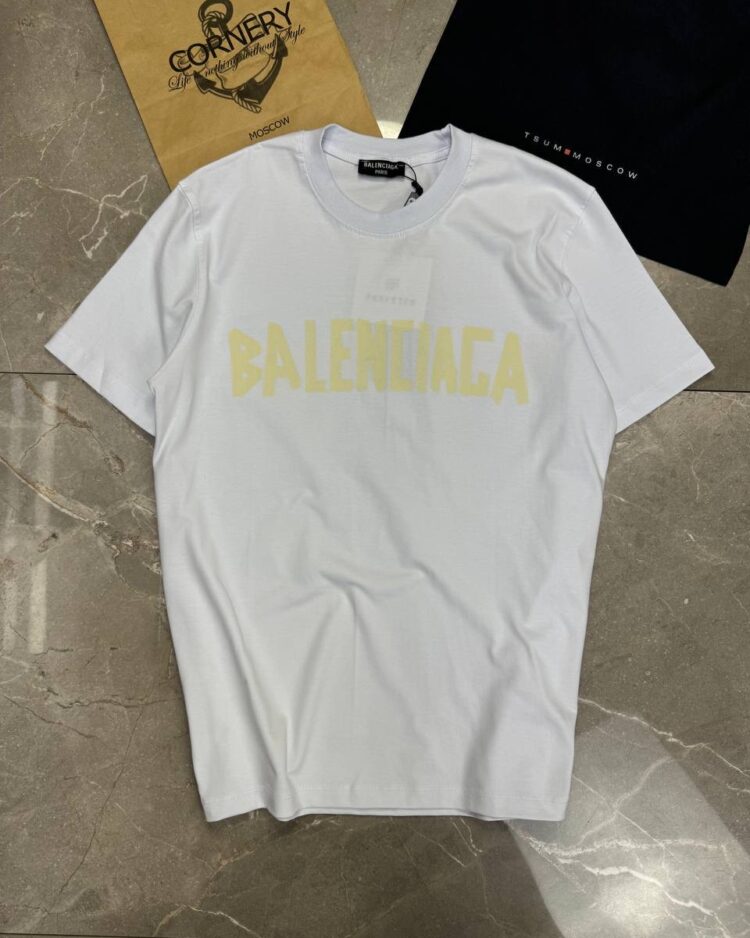 Футболка Balenciaga — фото 3