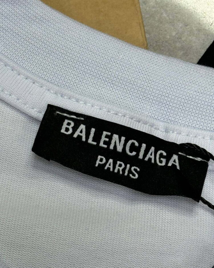 Футболка Balenciaga — фото 8