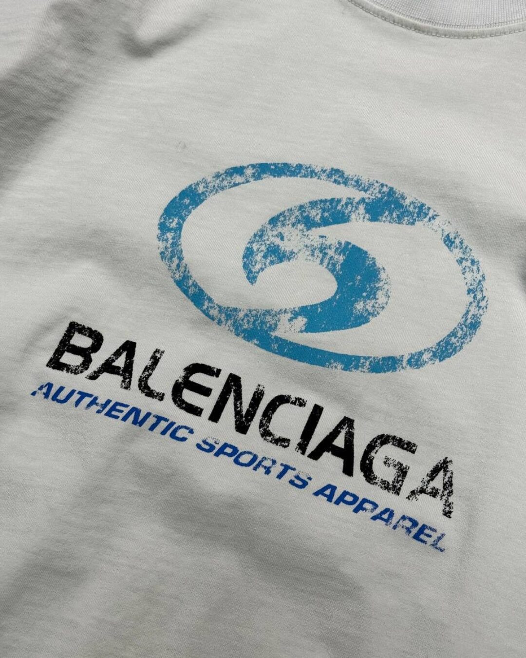 Футболка Balenciaga — изображение 6