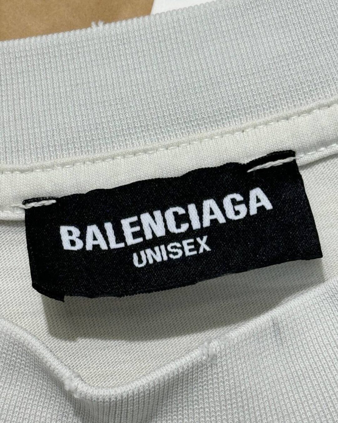 Футболка Balenciaga — изображение 7