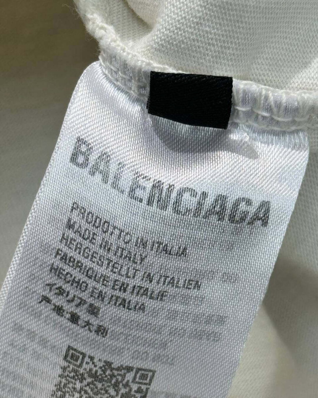 Футболка Balenciaga — изображение 8