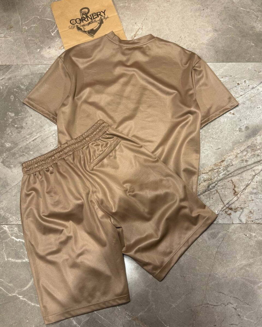 Костюм Dolce & Gabbana — изображение 2